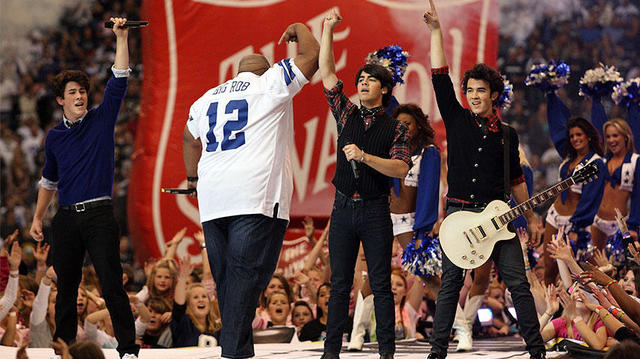 Jonas Brothers to perform halftime show of Cowboys-Giants