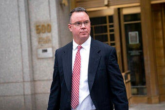 Retrial of Colorado man in border wall fraud case begins - CBS Colorado
