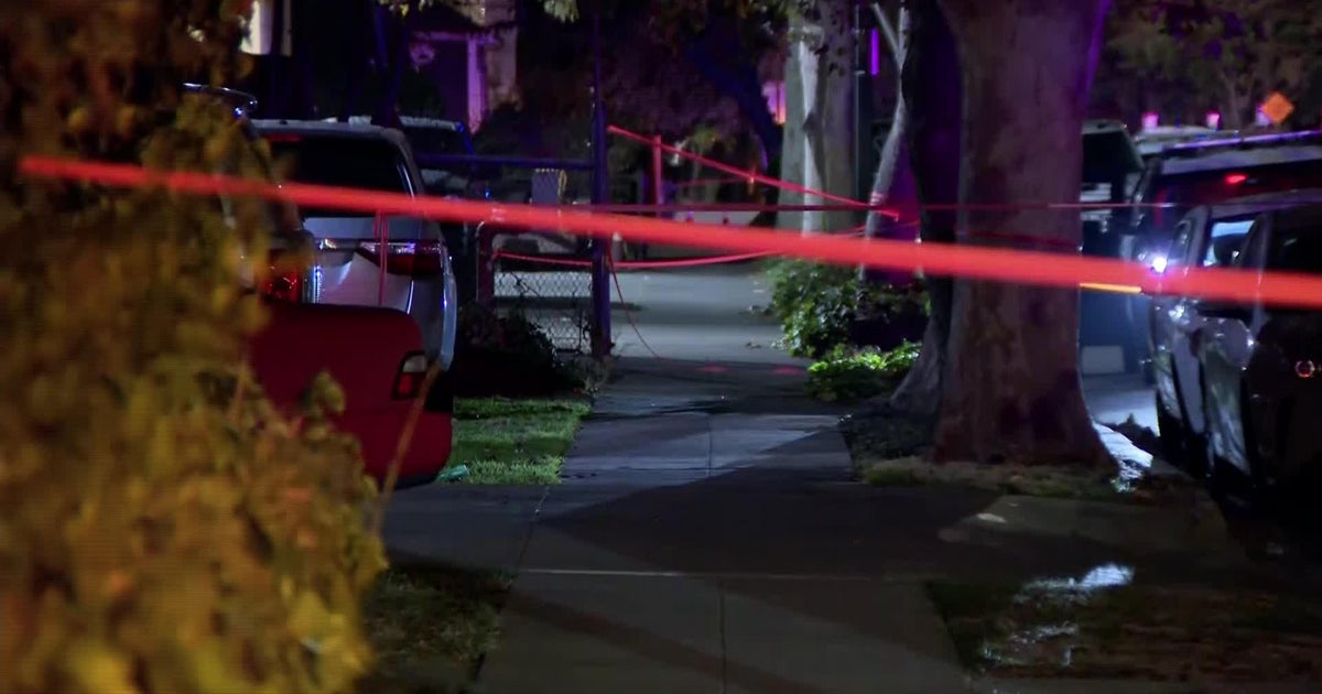 Raw video Scene of stabbing in San Jose Brookfield Terrace