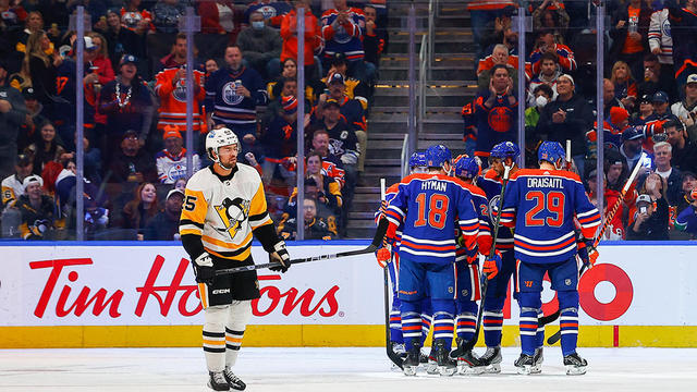 NHL: OCT 24 Penguins at Oilers 