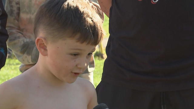 Phillies Fans Take 16-Year-Old Boy Under Their Wing After Discovering Why  He Was Alone at Game – NBC10 Philadelphia