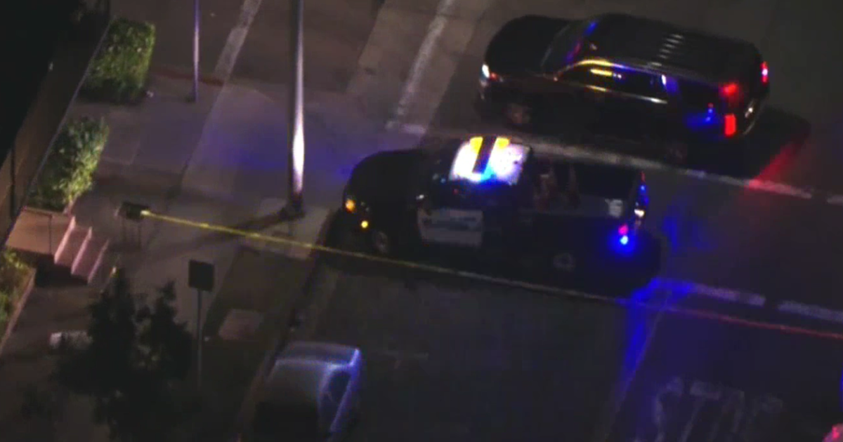 Police Fatally Shoot Armed Man In Huntington Park - CBS Los Angeles