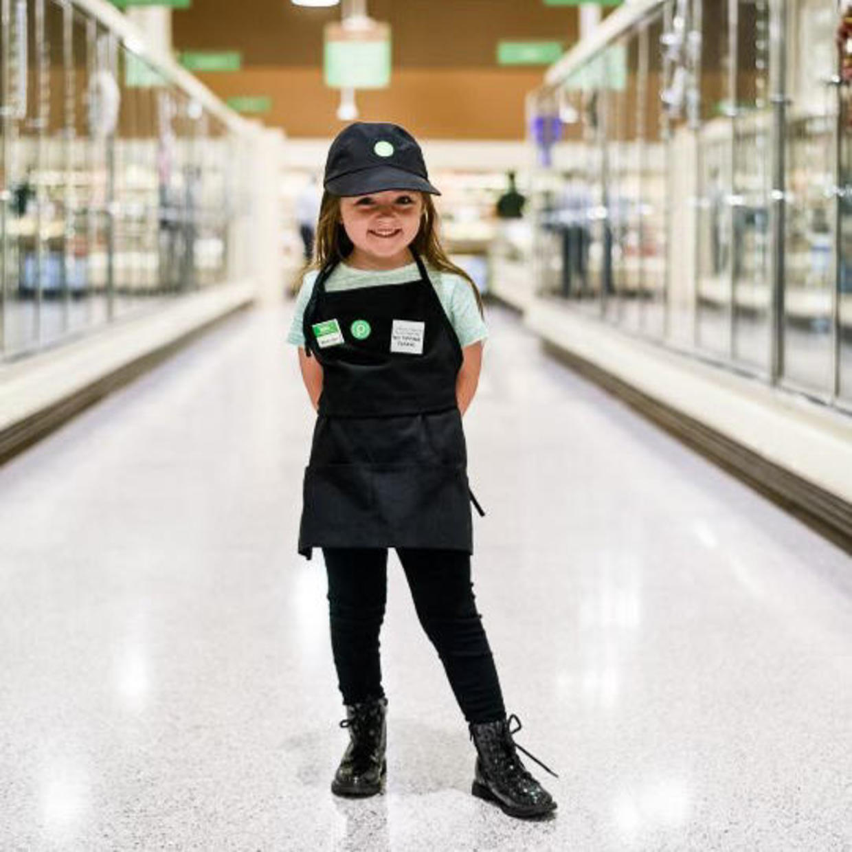 "No tricks, just treats!" Publix giving out free candy to trick or