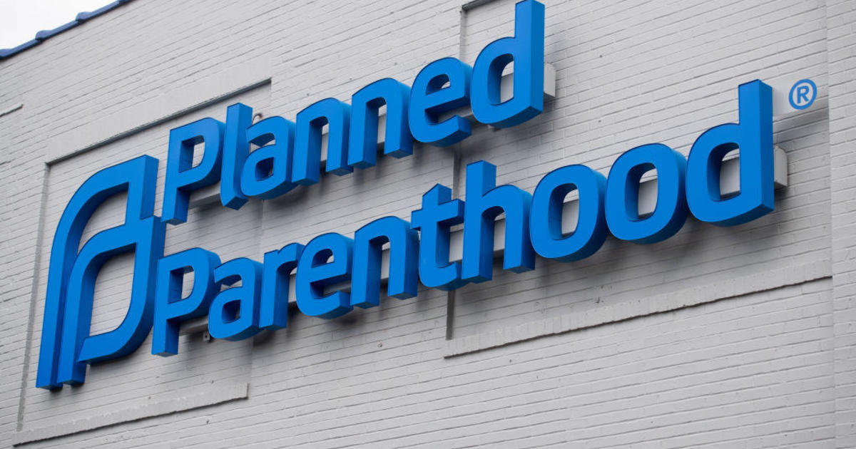 Officials investigate arson at central Illinois Planned Parenthood facility