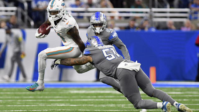 Dolphins' rally for come from behind 31-27 win over Lions - CBS Miami