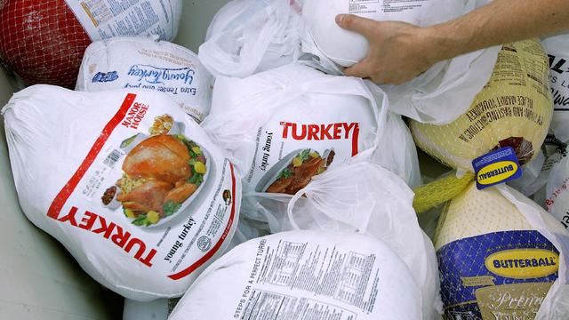 Food Bank Hands Out Turkeys Ahead Of Thanksgiving 