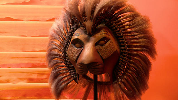 lion-king-mask-museum-of-broadway.jpg 