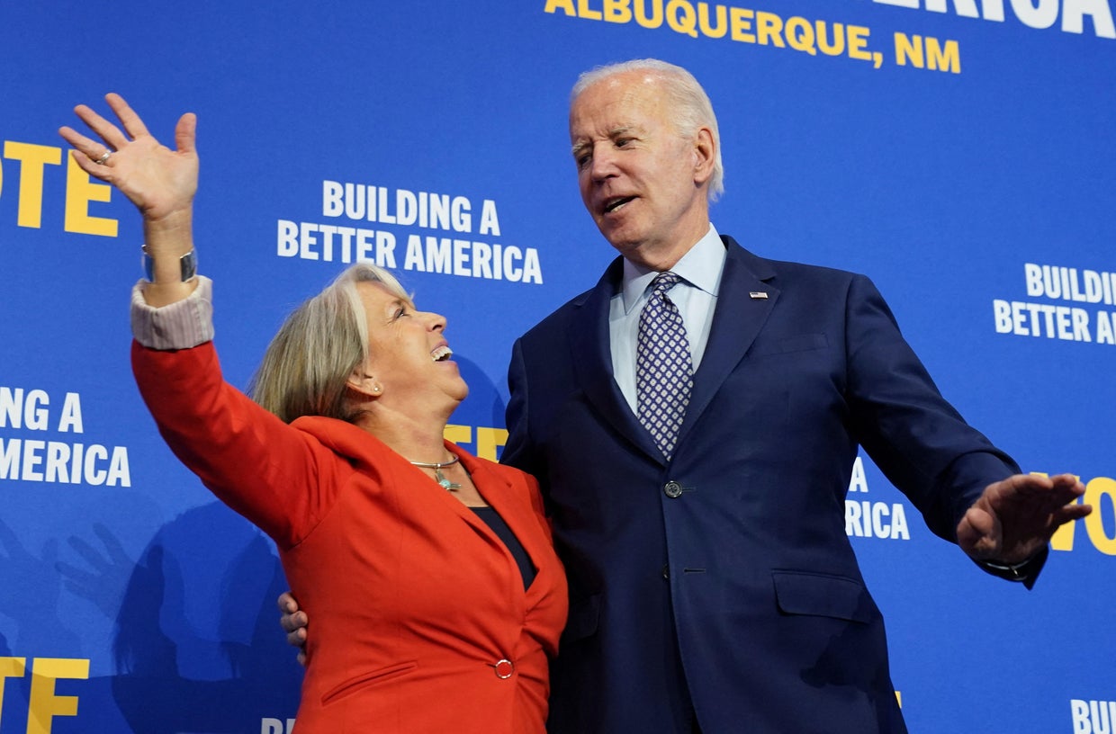 Biden makes final pitch to save incumbent Democrats - CBS News