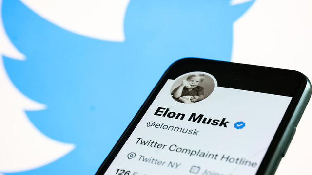 Elon Musk 'Twitter Complaint Hotline Operator' Photo Illustrations 