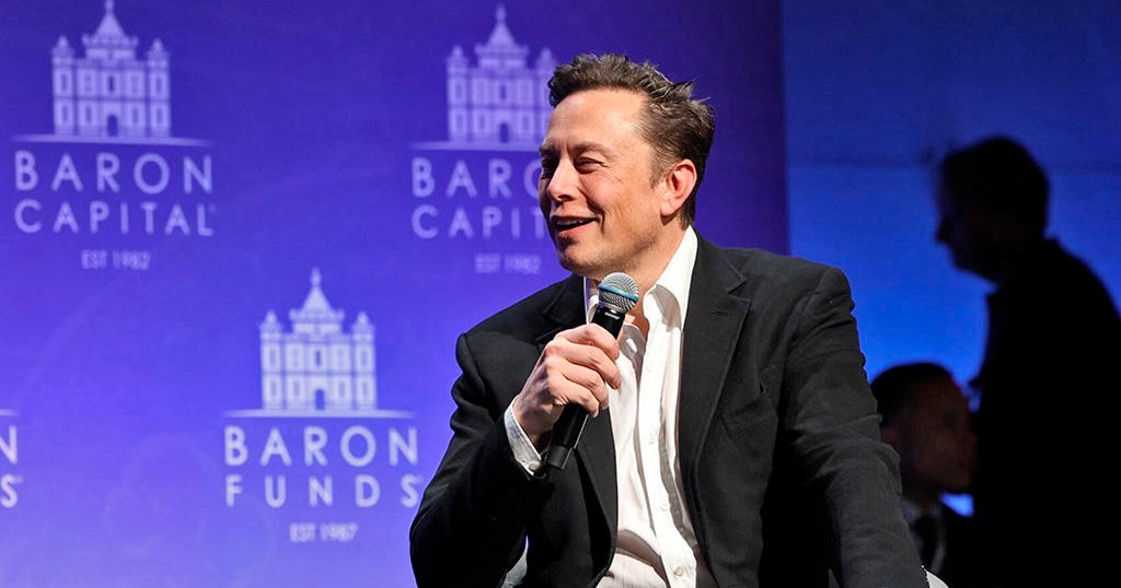 Twitter prepares to roll out new paid subscription service that includes blue checkmark