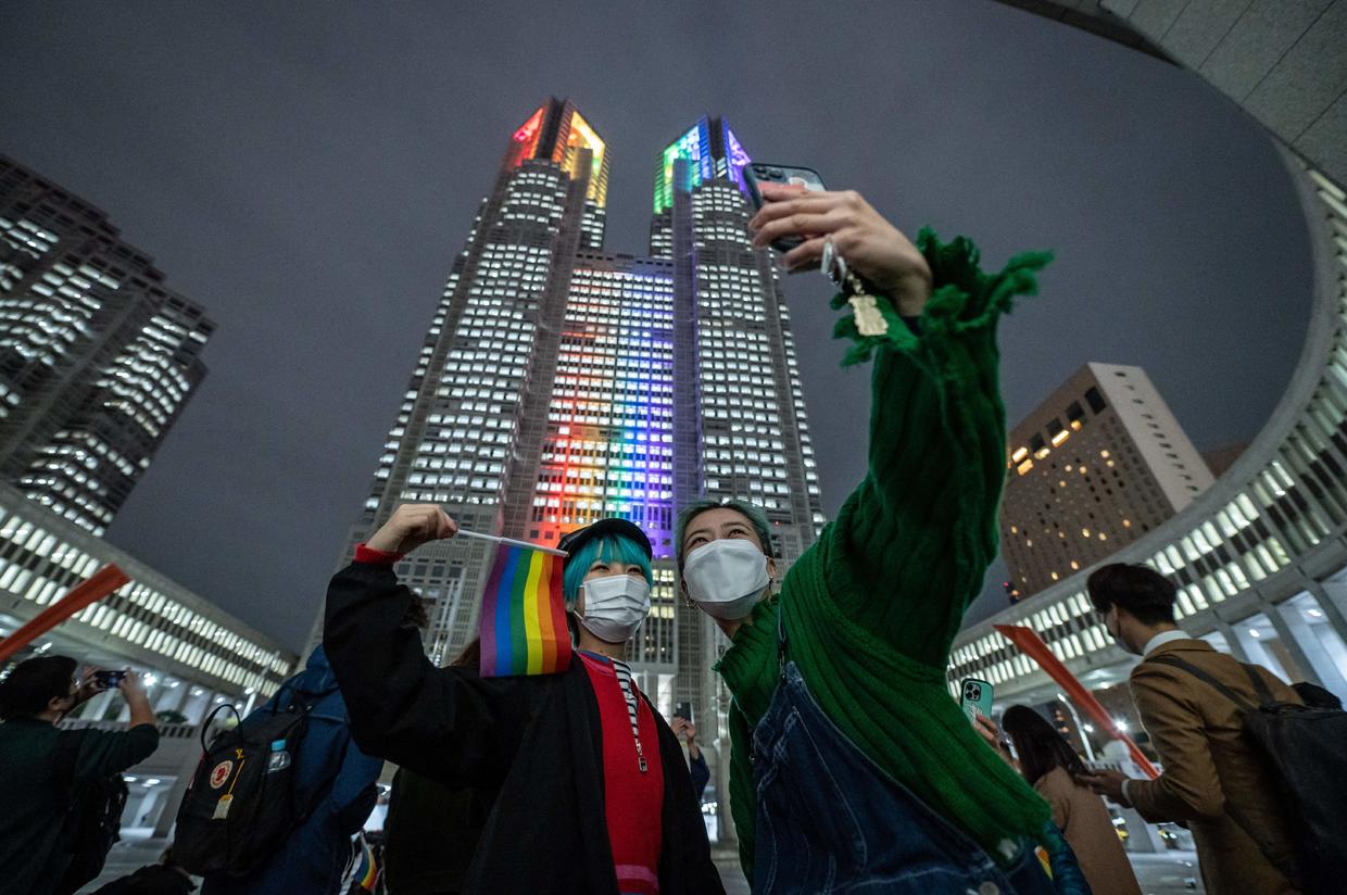 For Japans Lgbtq Couples Tokyo Partnership Certificates Are A Small Step Toward Equal