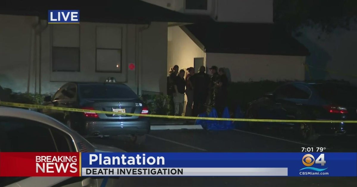 Investigation underway after 2 bodies found in Plantation, police say