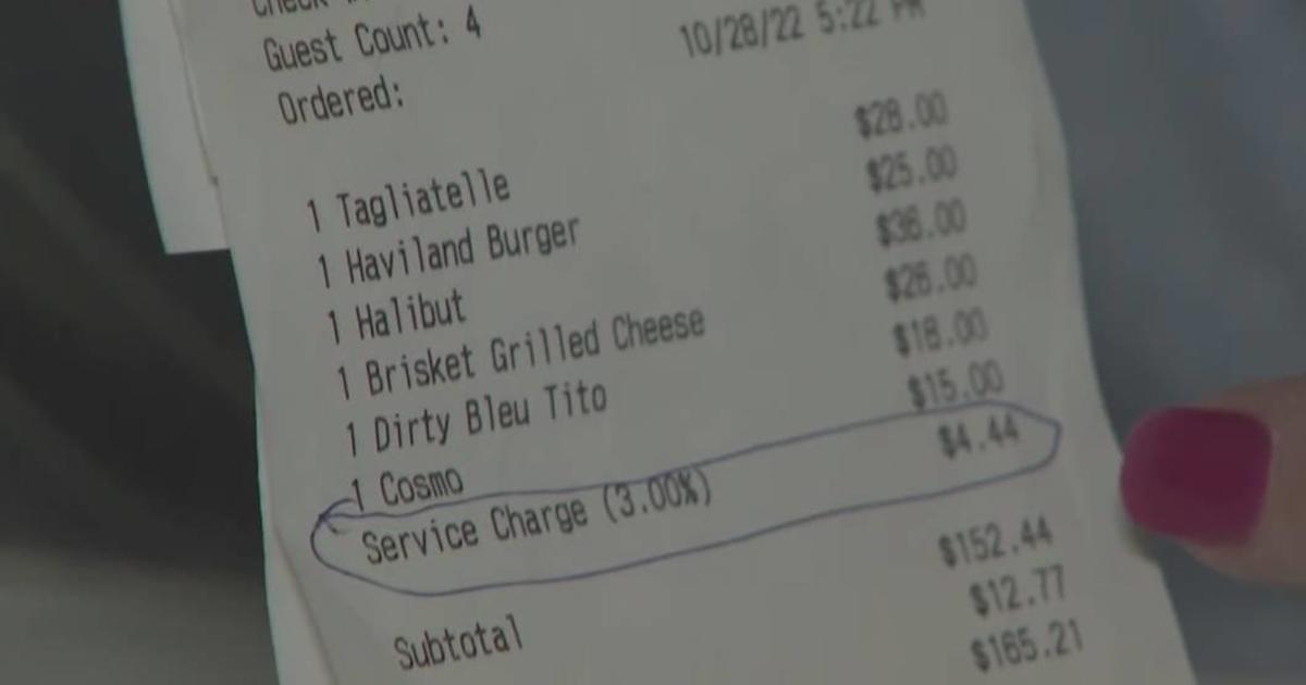 restaurant credit card receipt