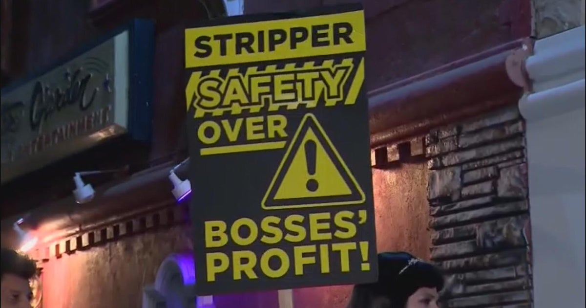 North Hollywood topless bar challenges exotic dancers unionization