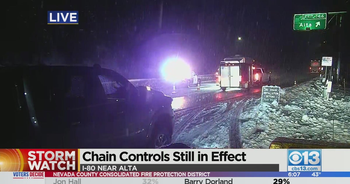 Chain controls still in effect in the Sierra