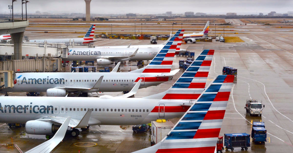 American Airlines retaliated against employees who reported toxic fumes, OSHA says