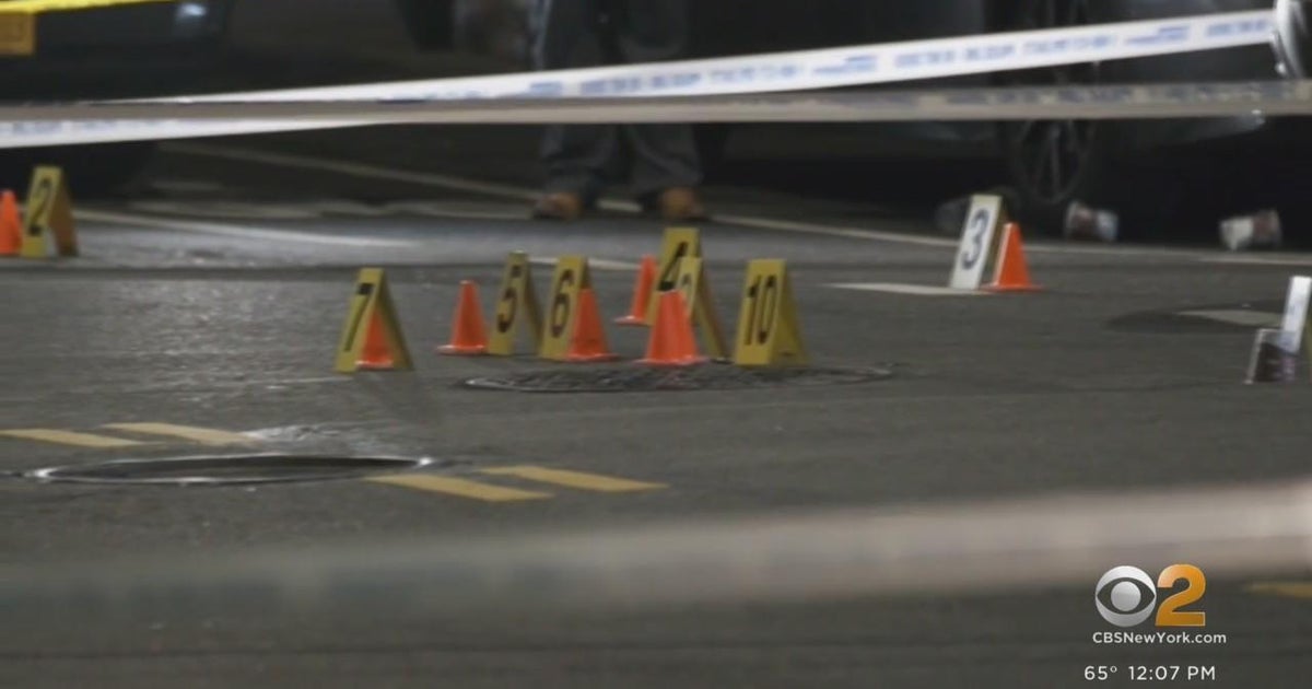 NYPD: Armed suspect killed by police in Brooklyn - CBS New York