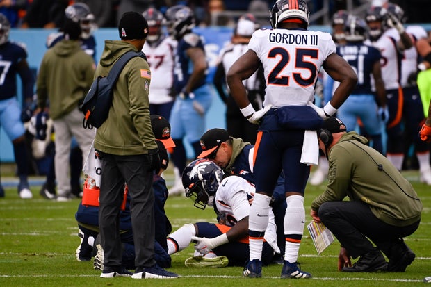 Broncos Titans Football 