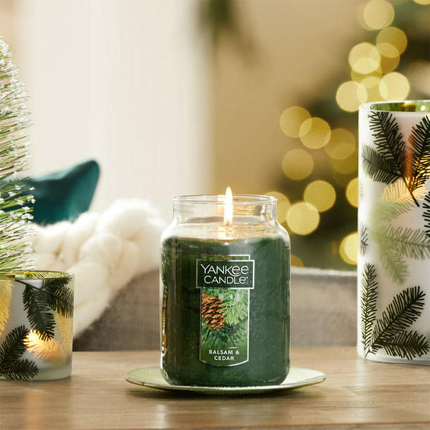 GamerCityNews yankee-candle-baslam-and-cedar-candle The best New Year's deals at Amazon you can still shop 