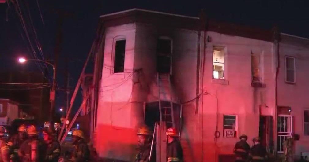 At least 2 people killed in North Philadelphia house fire - CBS ...