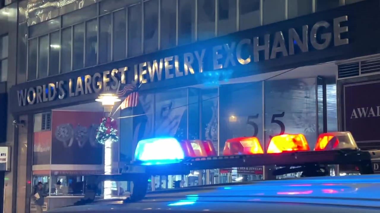 Armed Robbery News - CBS New York