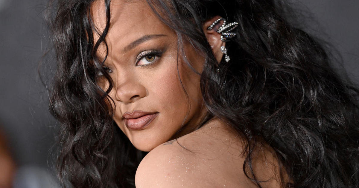 Rihanna Becomes the First Black Woman to Head a Luxury Fashion