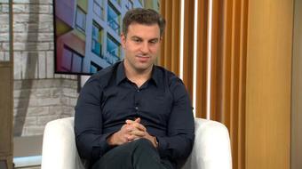 Airbnb's CEO is renting out a room in his home: "I'll make you fresh cookies" 