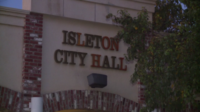 isleton-city-hall.png 
