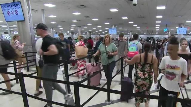 Delays And Cancellations Continue To Plague Airline Industry Heading Into Holiday Weekend 
