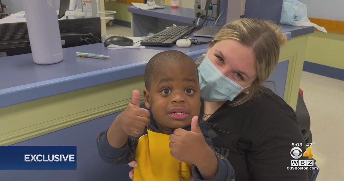After 2 years in Boston hospital, toddler heads home for first time - CBS Boston