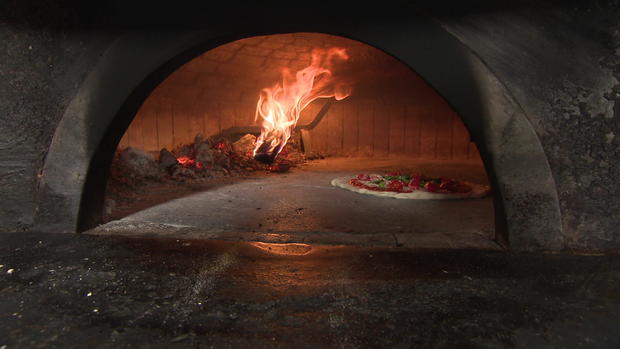 pizza-wood-burning-oven-a.jpg 