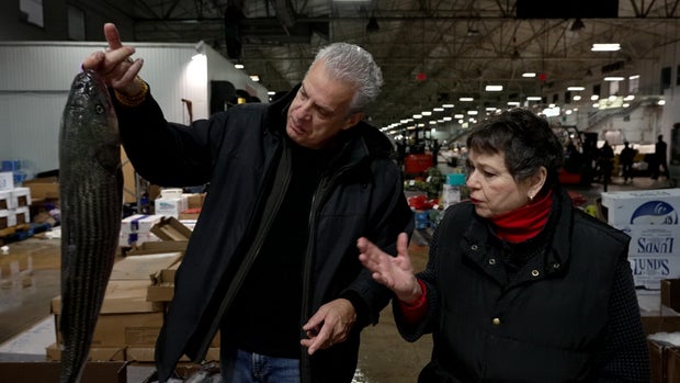 eric-ripert-fish-market.jpg 