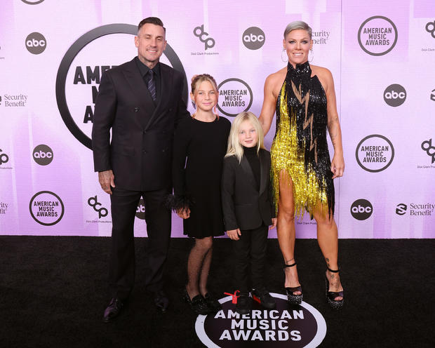 2022 American Music Awards - Arrivals 