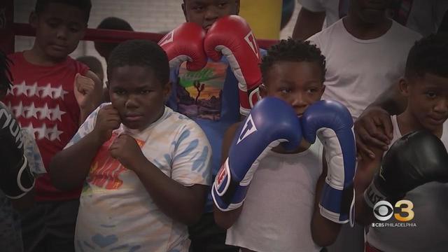 2 North Philly boxers asking kids to put down guns, pick up gloves 