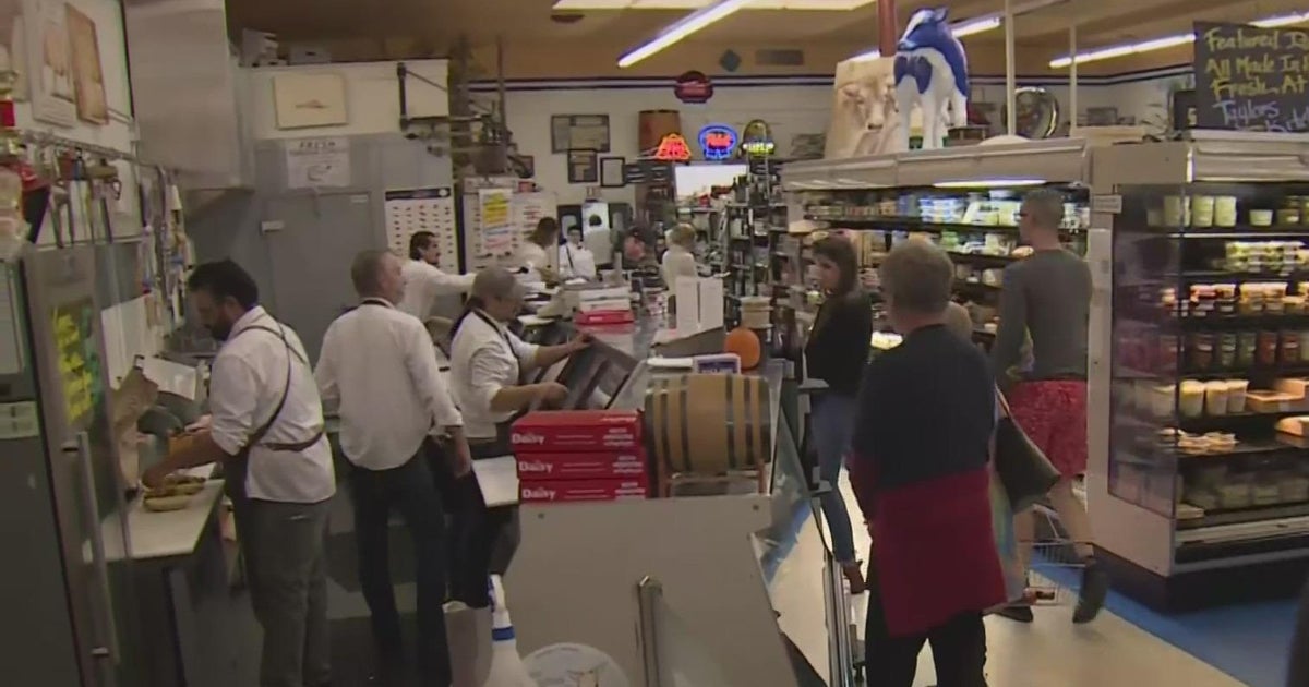 It feels normal again: Californians hit the road, pack stores ahead of Thanksgiving