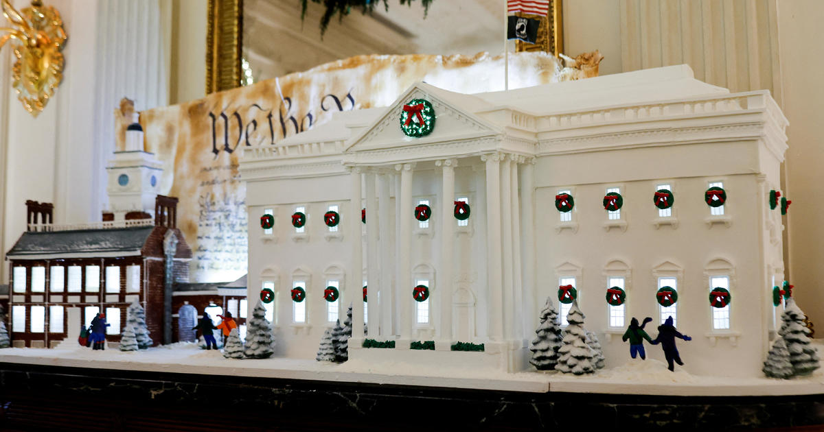 White House unveils first lady’s holiday theme of “We the People”