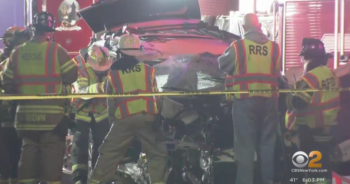 2 people killed in crash on Route 17 in Ramsey, New Jersey CBS New York