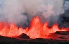 cbsn-fusion-hawaiis-mauna-loa-volcano-continues-to-spew-lava-after-historic-eruption-thumbnail-1508262-640x360.jpg 