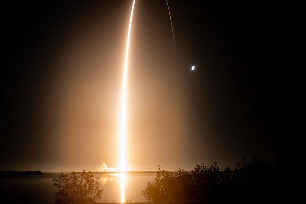 NASA's SLS rocket launch on Artemis 1 moon mission 