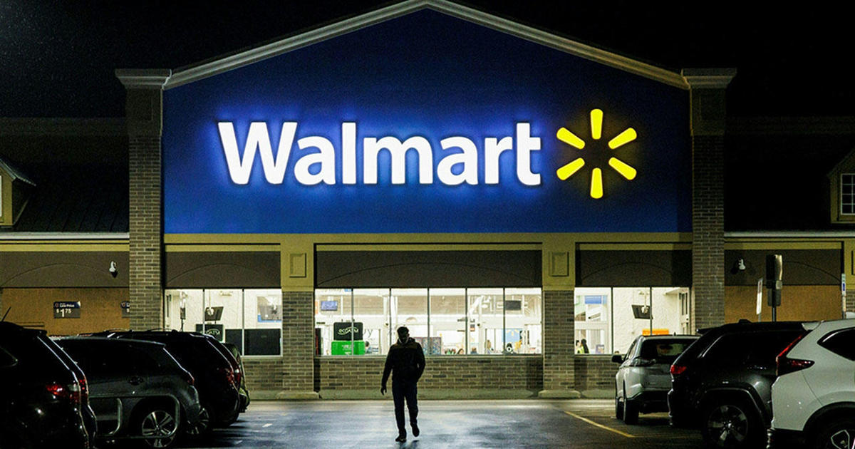 Is Walmart open Christmas Eve?