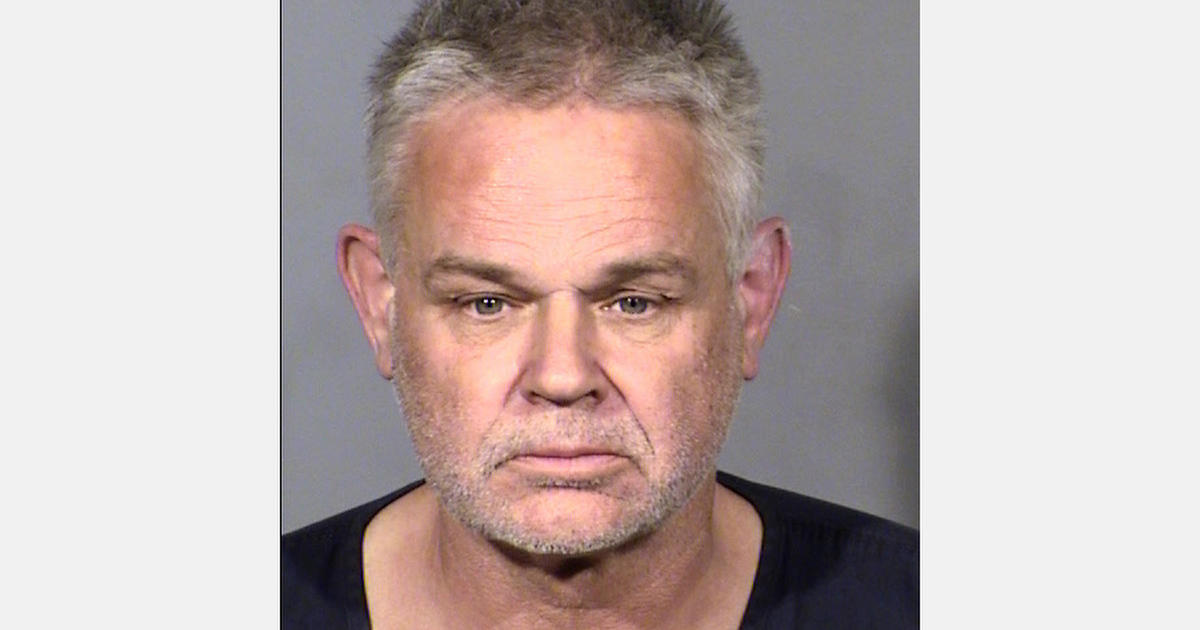 Man found with friend’s severed head in car after Vegas police chase: “There was a reason”