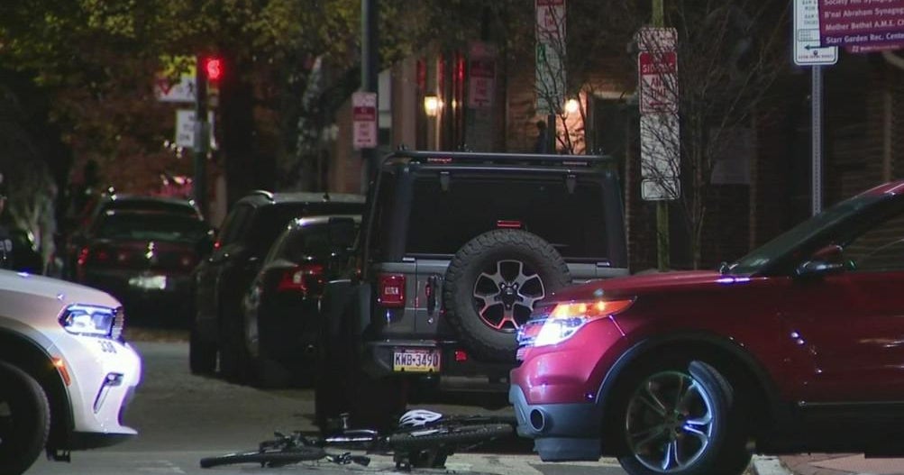 Philadelphia police officer on bike struck by car - CBS Philadelphia