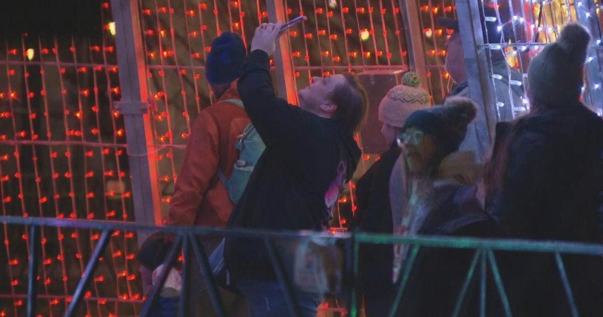 Holiday season hits downtown as Denver struggles to control crime