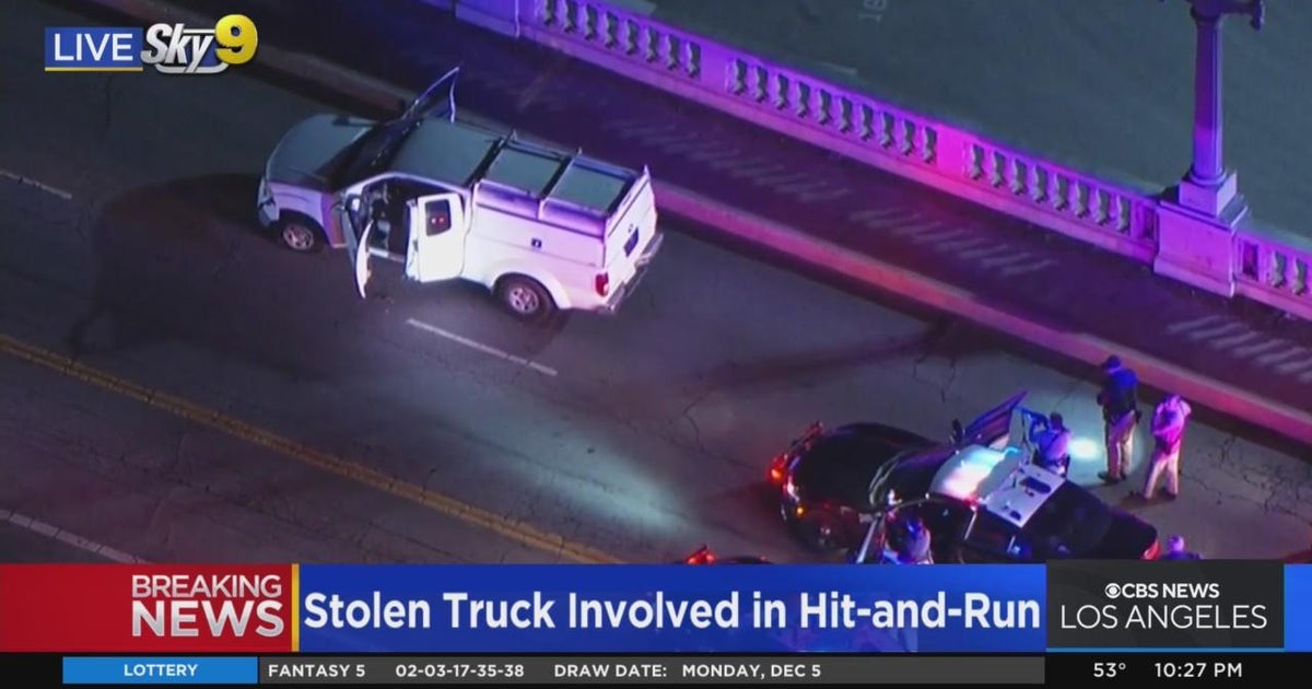 5 people taken into custody after lengthy pursuit - CBS Los Angeles