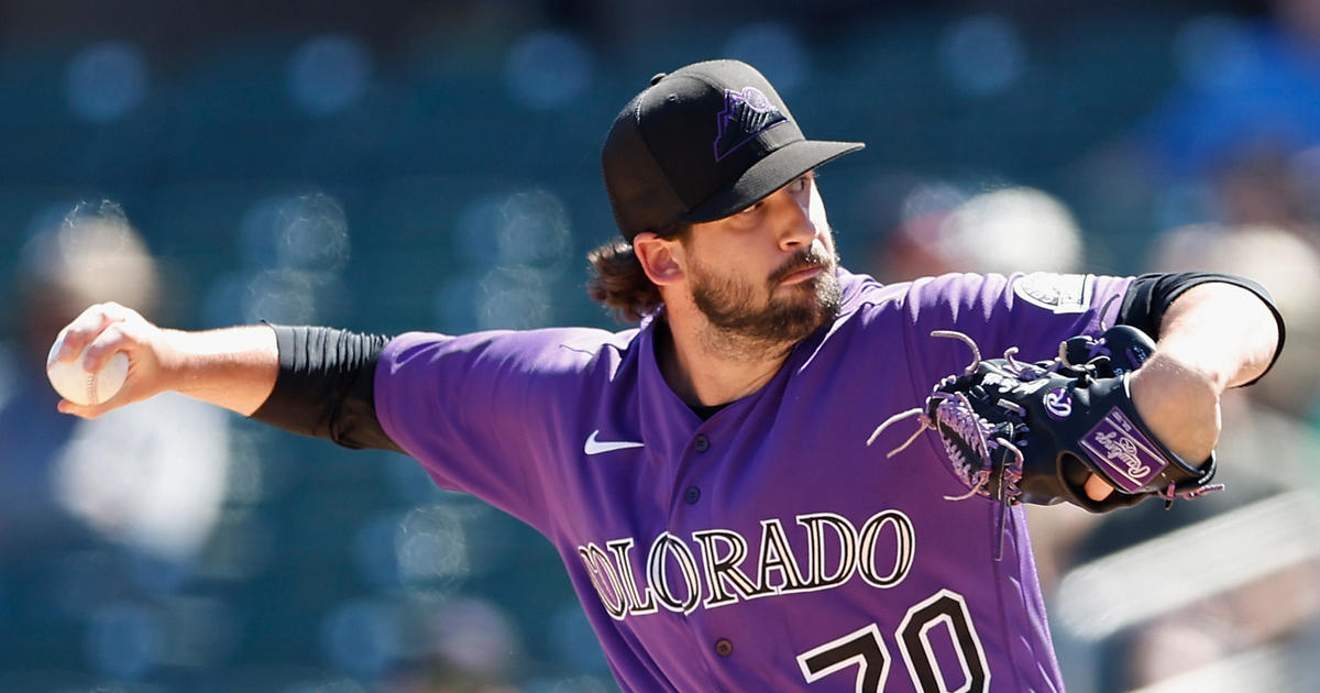 Colorado Rockies' call-up RHP Chad Smith for his MLB debut