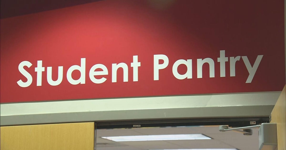 Red Rocks Community College organizes food pantry to help students