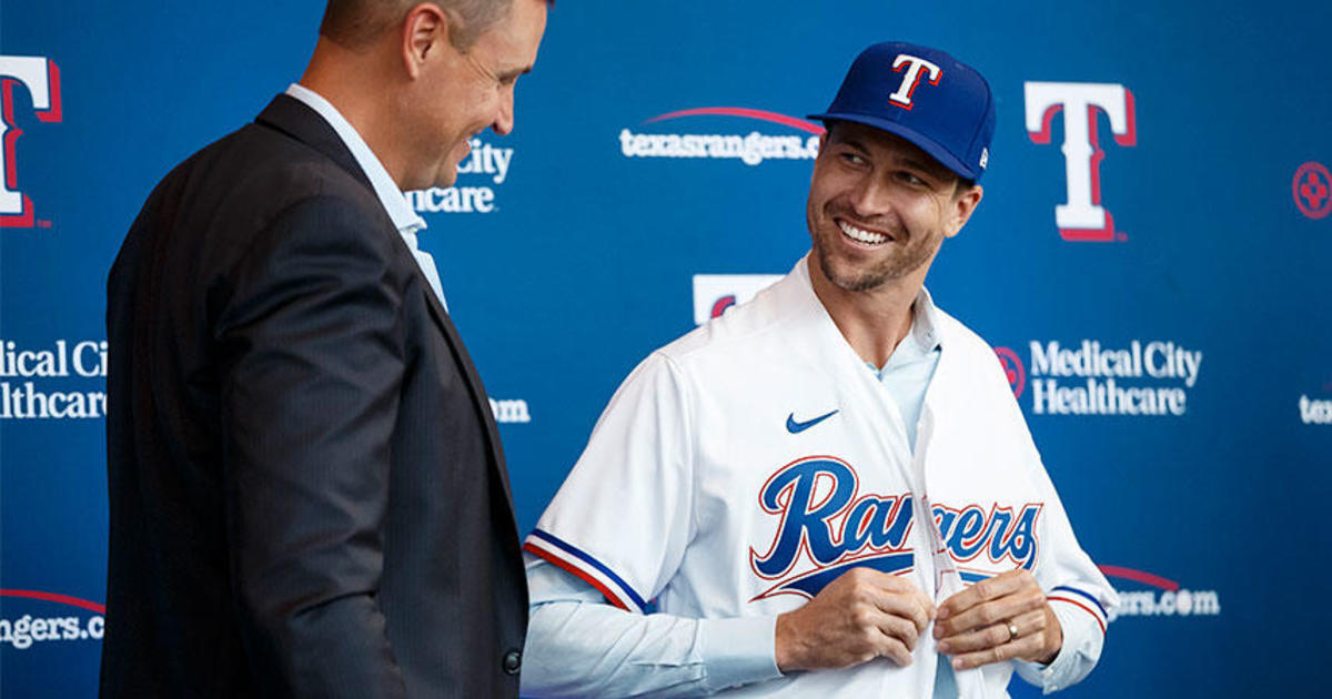 AL West-leading Rangers still looking strong after deGrom's season