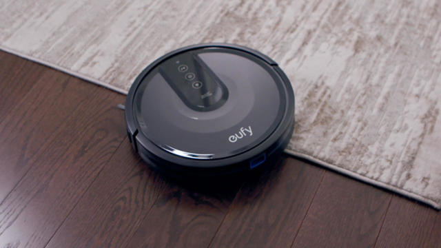 Anker eufy 25C Wi-Fi Connected Robot Vacuum, Great for Picking up Pet  Hairs, Quiet, Slim