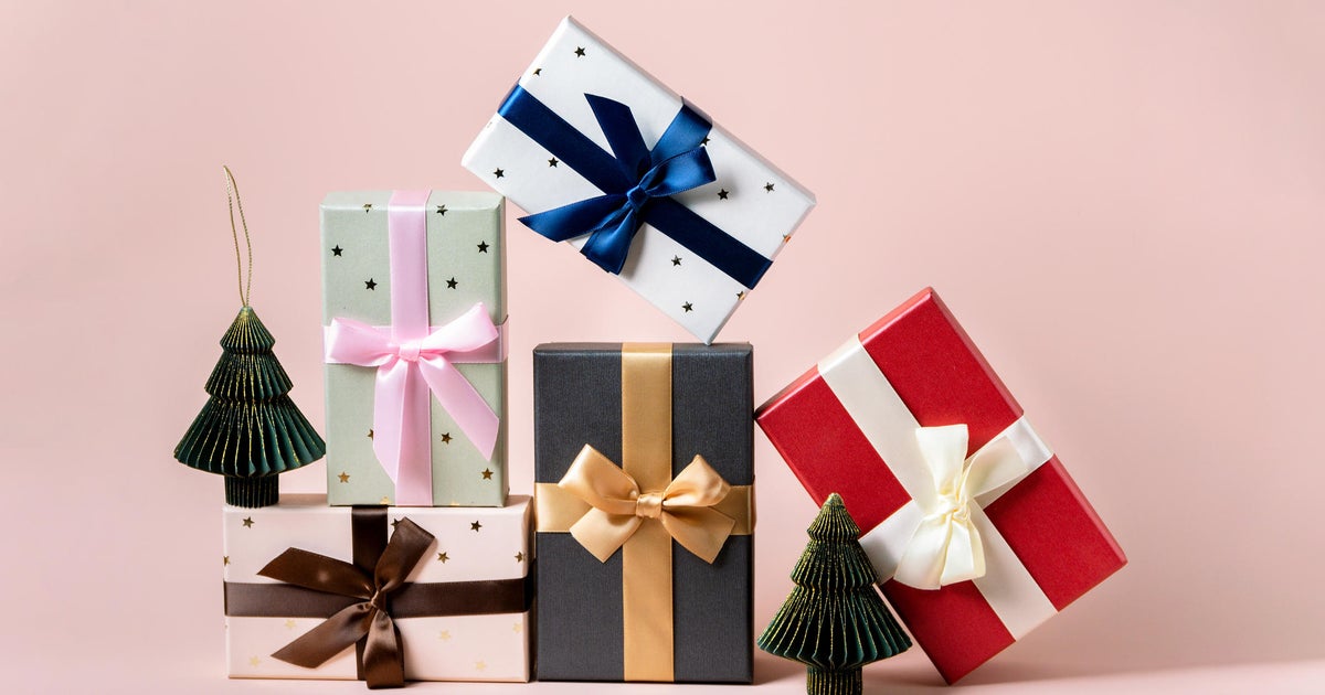 Deadlines loom to ship holiday gifts by Dec. 25 - Vimarsana News