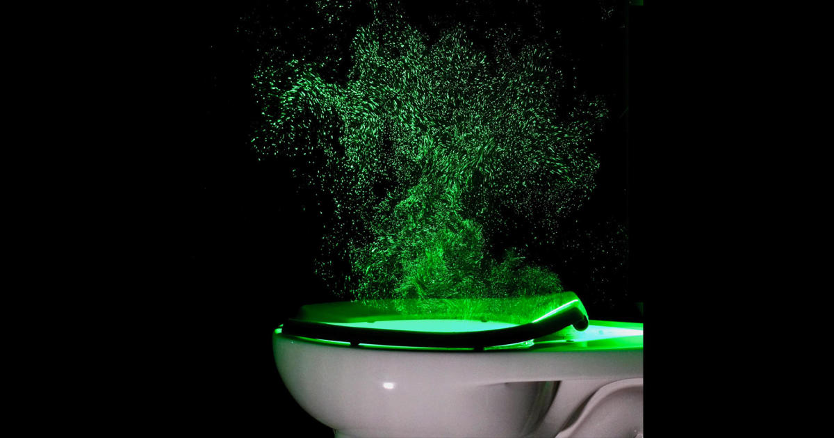 Hochenergetische Laser beleuchten Toiletten und stoßen bei jeder Spülung unsichtbare Aerosolwolken aus